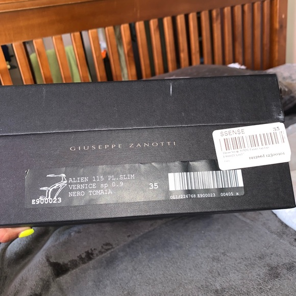 Giuseppe Zanotti Black Heels - Picture 2 of 10